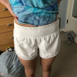 Lululemon speed up short *4”